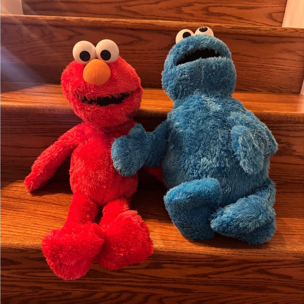 Sesame Street Big Elmo and Cookie Monster stuffies